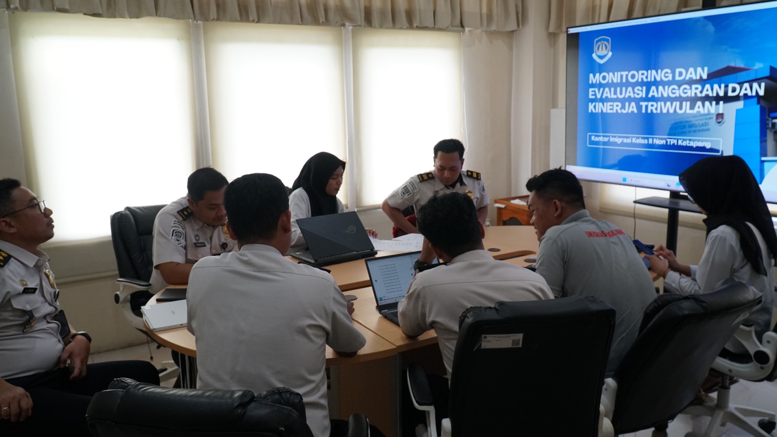 Imigrasi Ketapang Gelar Monev Anggaran dan Kinerja Triwulan I 2026