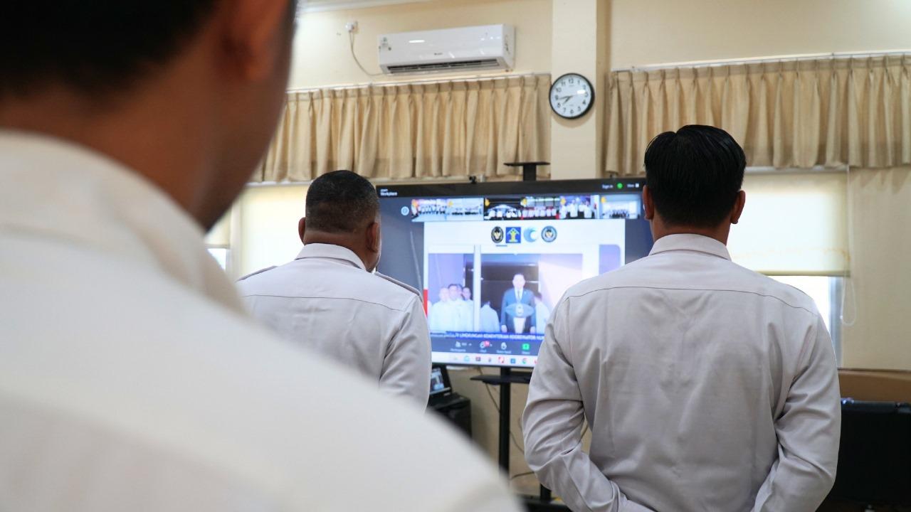 Dukung Profesionalitas dan Netralitas, Imigrasi Ketapang Ikuti Apel bersama ASN di Lingkungan Kemenko Hukum, HAM, dan Imipas