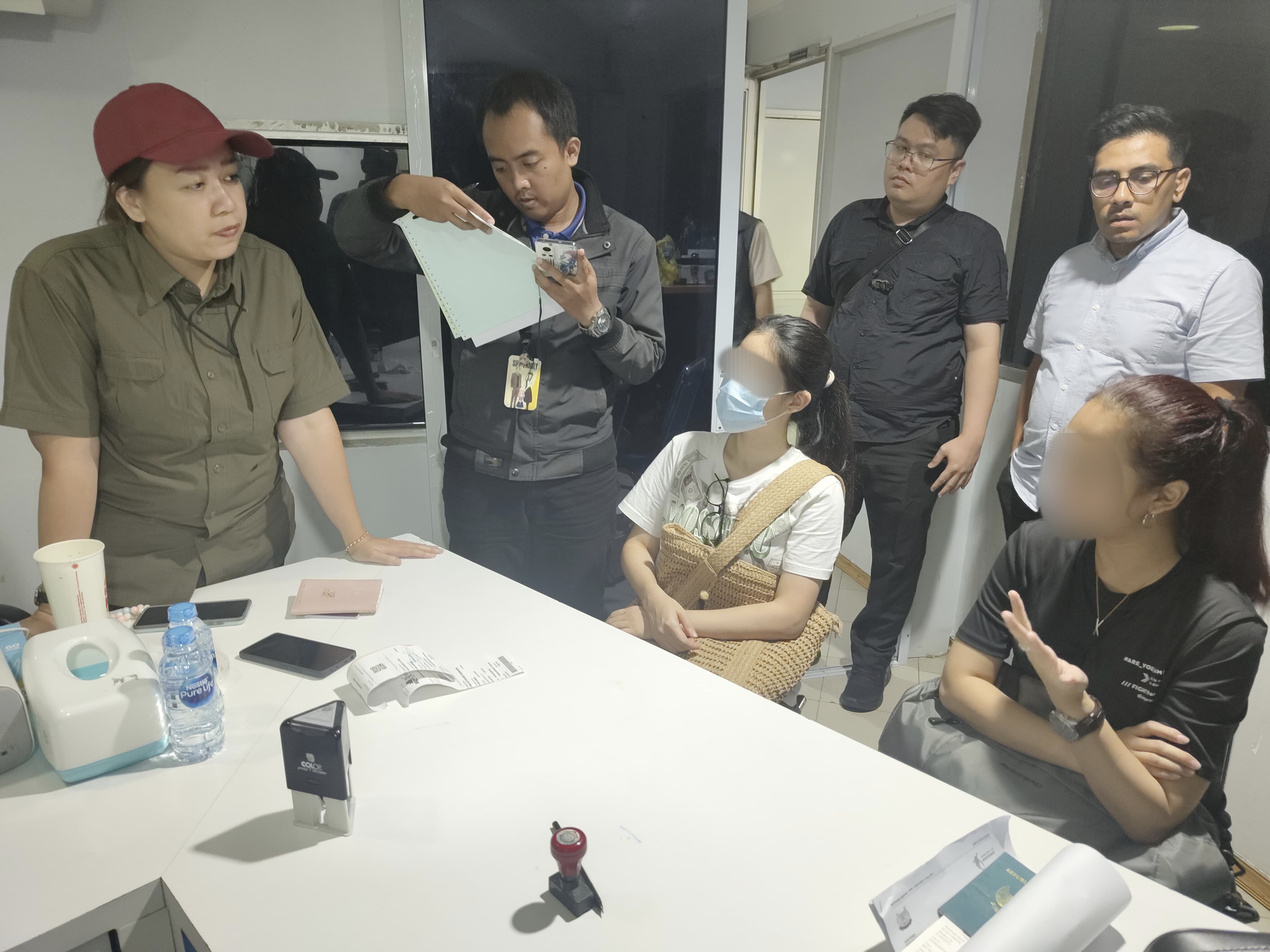 imigrasi tangkap buron asal filipina